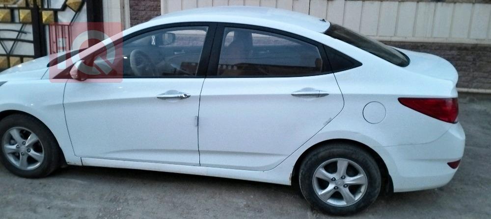 هیوندای ئەکسنت